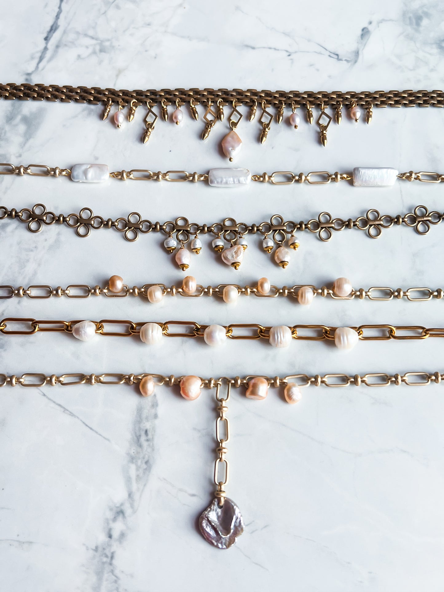 Vintage Matte Finish Chain Necklace with Captive Peach and Cream Pearls