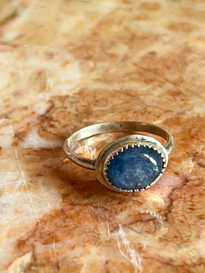 Sterling Silver Ring with Blue Kyanite